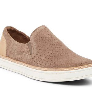 ✨ FLASH SALE UGG Radley Slip-On Sneaker